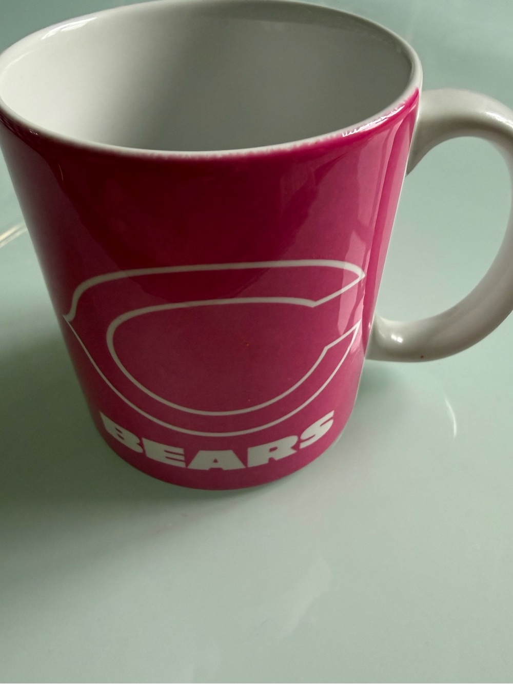 NFL Chicago Bears pink handle ceramic mug